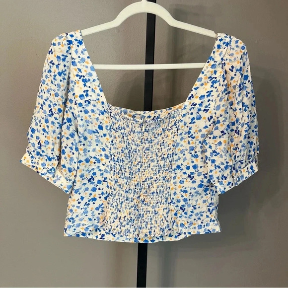Favorite Daughter Square Neck Floral Blouse Poppy Blue White Large NWT Feminine - Picture 3 of 6